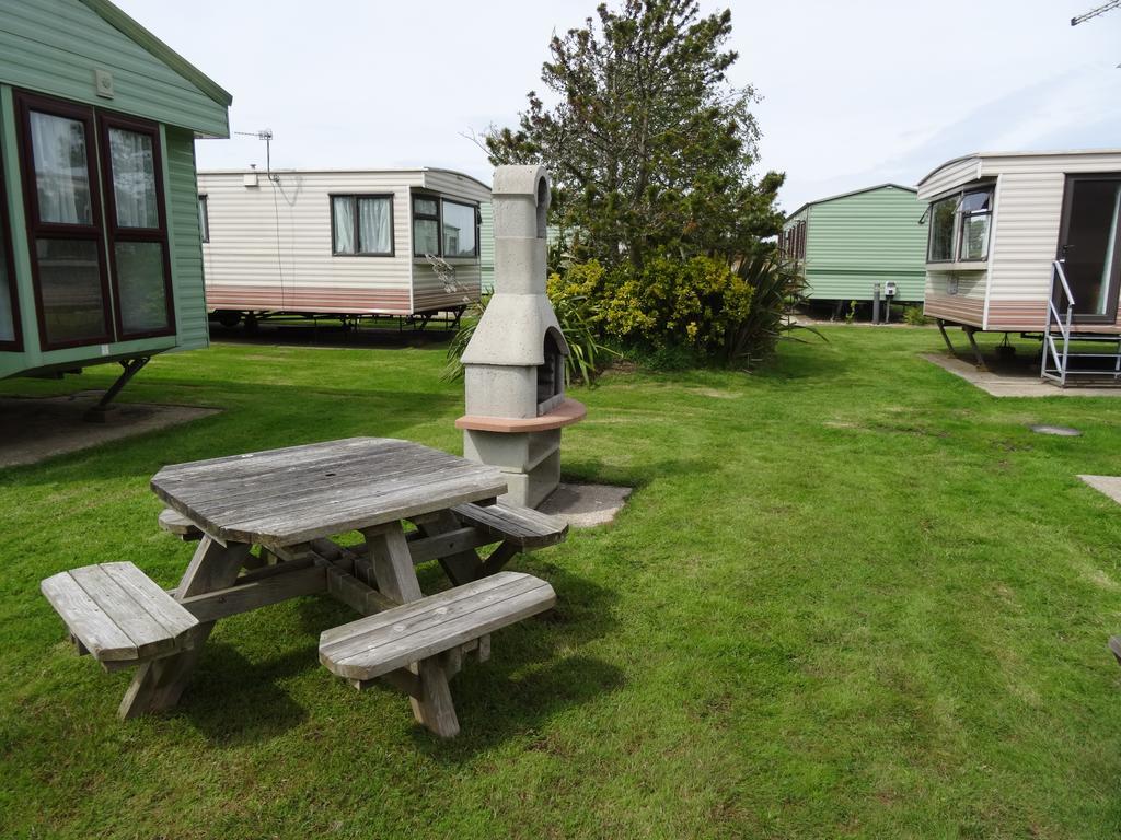 Fort Holiday Park 桑当 外观 照片